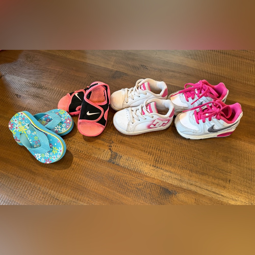 Bundle size 5! Nike Air, DC Court Graffik skate shoes, Nike sandals, blue flips!